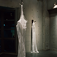Veiling Woman small